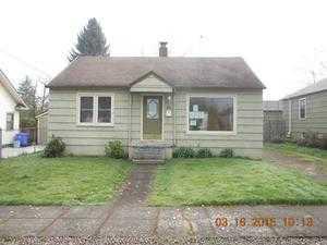 1216 79 Ave, Portland OR  97213-6827 exterior