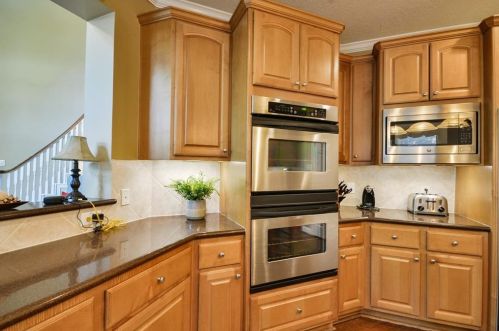 2114 Fern Creek Trl, Humble TX 77346-3063 exterior