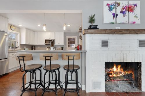 201 Rdg Ave, Bull Valley IL 60014-3421 exterior