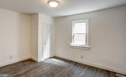 513 Poplar St, Lancaster PA  17603-5234 exterior