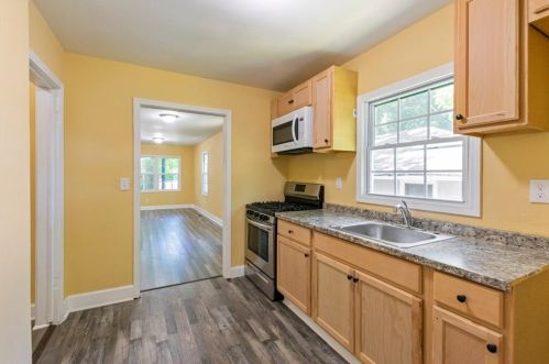 178 Barfield Ave, Atlanta GA 30310-1104 exterior