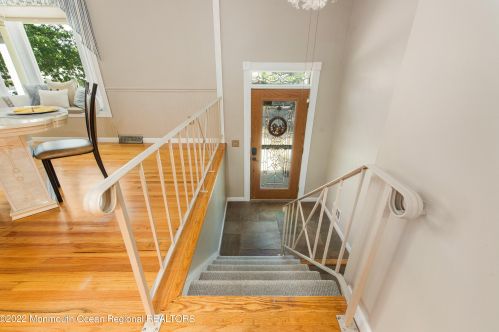 328 Barbara Dr, Point Pleasant Beach NJ 08742-2108 exterior