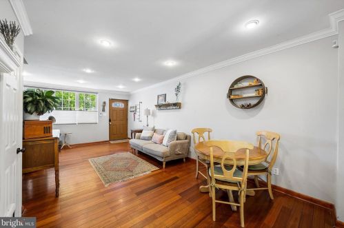 610 Federal St, Philadelphia PA 19147-4844 exterior