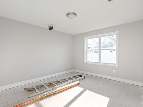 28 Nellie St, Providence RI 02904-1539 exterior