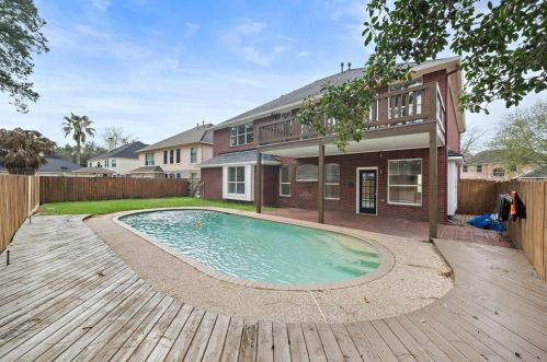 18330 Marlin Waters Dr, Humble TX 77346-8005 exterior