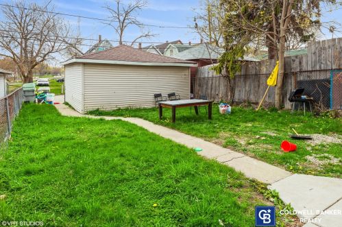 2623 7th St, Milwaukee WI  53215-3407 exterior