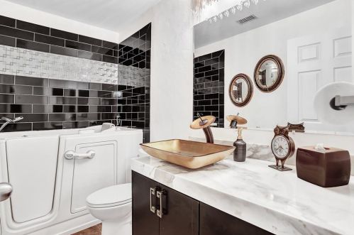 10409 Samantha Dr, Frisco TX 75035-5728 exterior