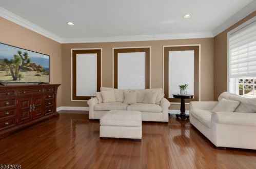 12 Ardsley Ct, Parsippany NJ 07834-3727 exterior