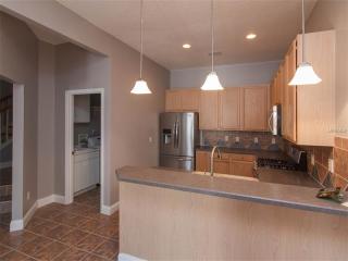 8411 Foxworth Cir, Orlando FL  32819-5036 exterior