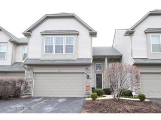 438 Metropolitan St, Aurora, IL 60502-8997