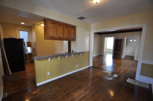 106 Meinecke Ave, Milwaukee WI 53212-3231 exterior