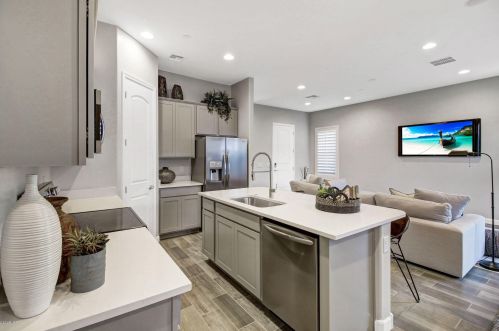 4358 Berkeley Rd, Phoenix AZ 85035-4623 exterior