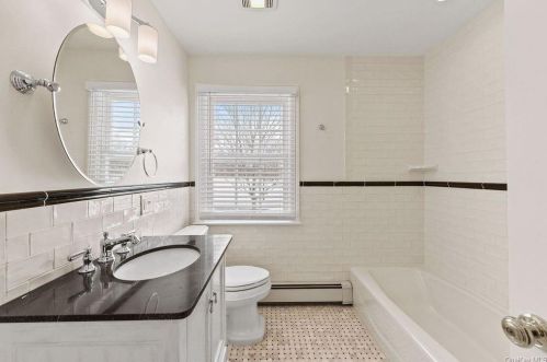 9 Maple Way, Armonk NY 10504-2601 exterior