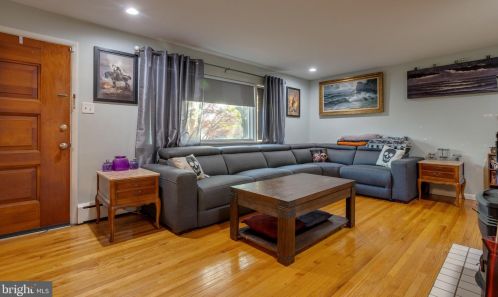 407 Moyer Rd, Pottstown PA  19464-1019 exterior