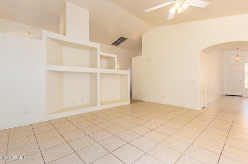 675 Myrtle Dr, Chandler AZ  85248-4481 exterior