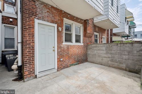 2230 16 St, Philadelphia PA 19132-4418 exterior