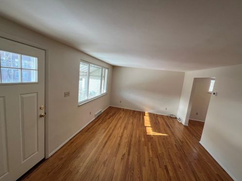 1202 Kelton Ave, Pittsburgh PA  15216-2425 exterior