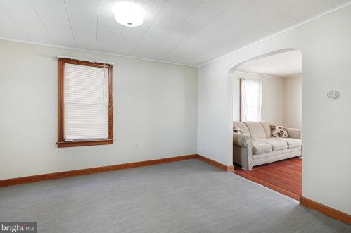 113 Maple Ave, Hanover PA 17331-4625 exterior