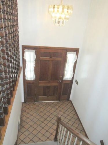 1232 Hillsboro St, Pittsburgh, PA 15204-2309