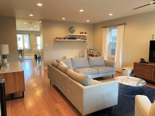 2644 Homer St, Chicago IL 60647-4215 exterior