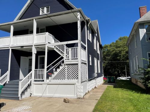 355 Un St, Joliet IL 60433-1143 exterior