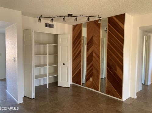 17634 2nd St, Phoenix AZ  85022-1804 exterior