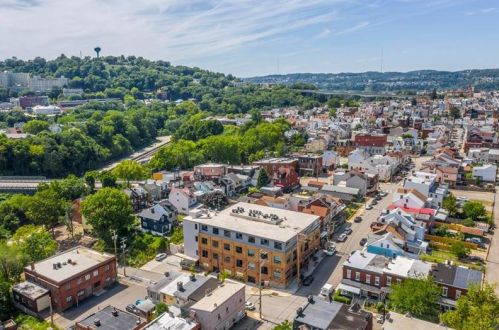 622 Gross St, Pittsburgh PA  15224-0022 exterior