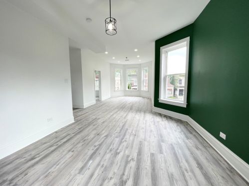 5630 Throop St, Chicago, IL 60636-1428