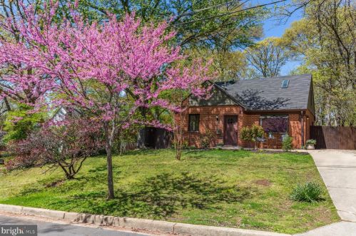 7220 16th Ave, Silver Spring, MD 20912-7046