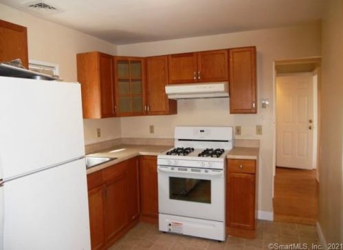 26 Haviland St, Norwalk, CT 06854-3005