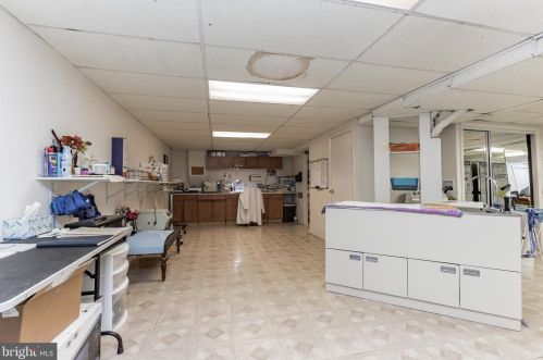 433 Bonifant Rd, Silver Spring MD 20905-5950 exterior