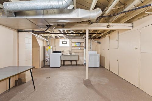 2403 95, Milwaukee WI exterior