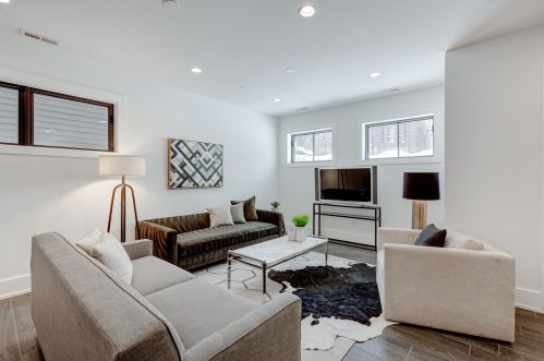 1909 Dayton St, Chicago IL 60614-5028 exterior