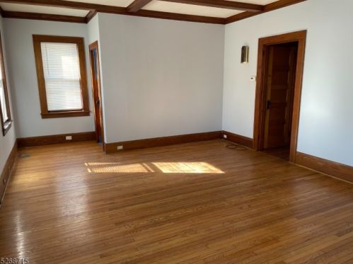 1951 Grand St, Scotch Plains NJ  07076-1219 exterior