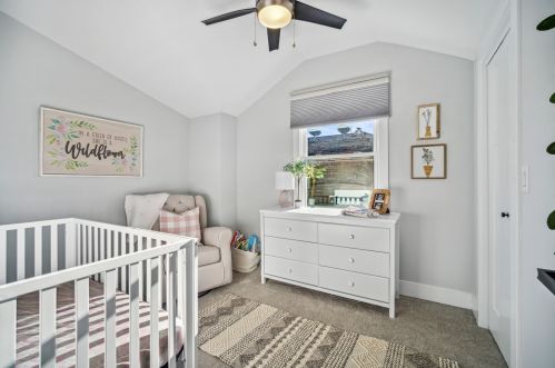 5821 Napoleon Ave, Chicago IL  60631-2624 exterior