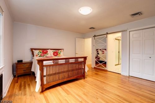 62 Cooper Rd, Parsippany NJ 07834-3419 exterior