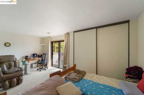 412 Kains, Berkeley CA 94706-1216 exterior