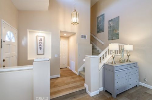 13709 Iroquois, Tustin, CA 92782-9212