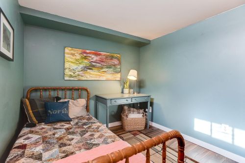 616 8 Ave, South Saint Paul MN 55075-1608 exterior