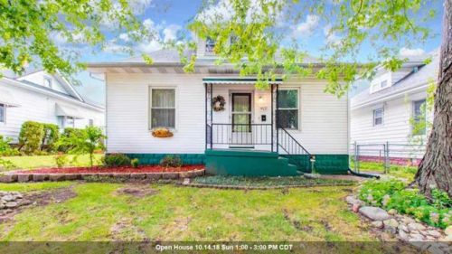 912 Broadway St, Pekin, IL 61554-4769