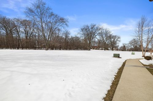 3985 84, Milwaukee WI 53228-2339 exterior