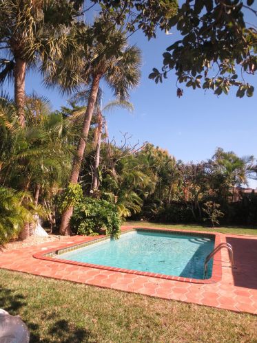 1059 24 Ave, Boynton Beach FL 33426-7451 exterior