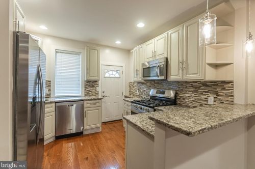 2943 16 St, Philadelphia PA 19132-2226 exterior