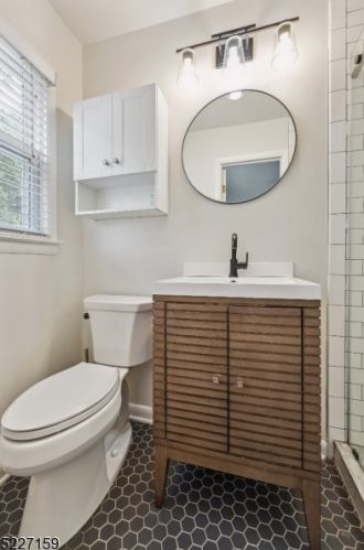 69 Sutton Dr, Berkeley Heights NJ 07922-2513 exterior