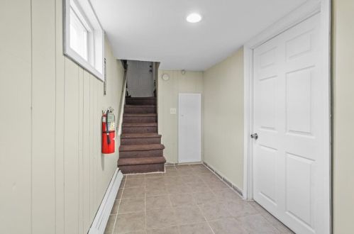 147 Unit St, Providence RI  02909-3929 exterior