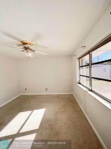 124 Lobster Rd, Fort Pierce FL  34983-1718 exterior