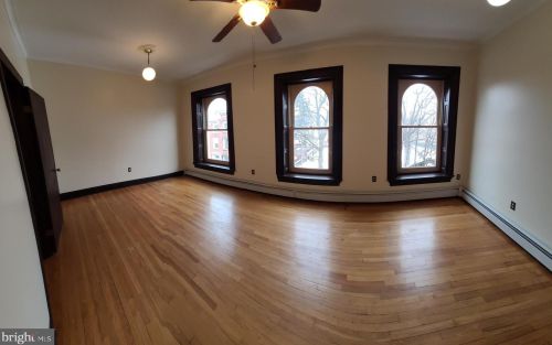 116 State St, Trenton NJ  08608-1102 exterior