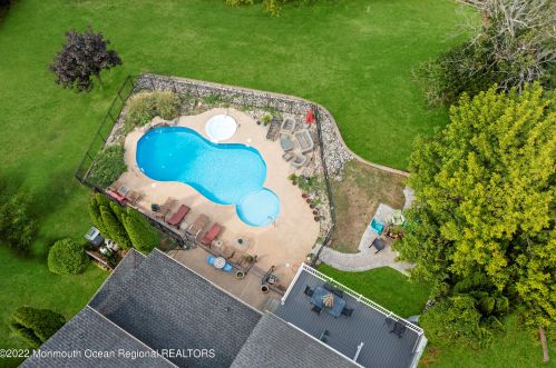 53 Arlene Dr, West Long Branch NJ 07764-1100 exterior