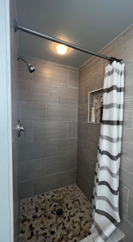 1911 Gaskins Cir, Fort Pierce FL  34952-6640 exterior