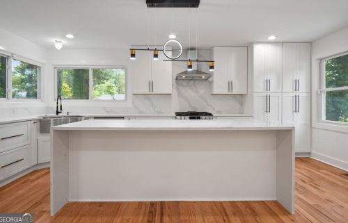 1179 Edgefield Dr, Atlanta GA  30310-3716 exterior